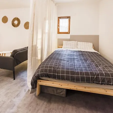 Apartment Studio Medieval Hyères