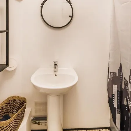 Studio Medieval Apartment